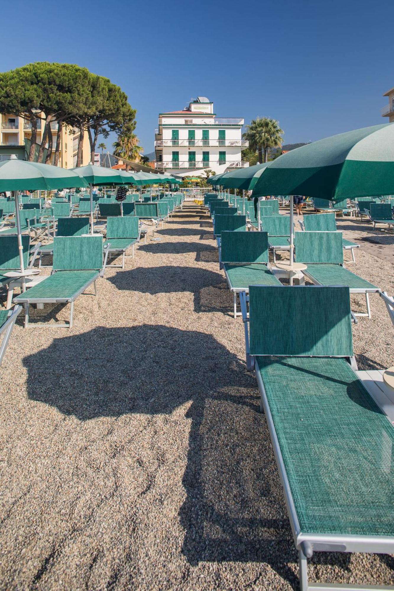 Hotel Gabriella 3*