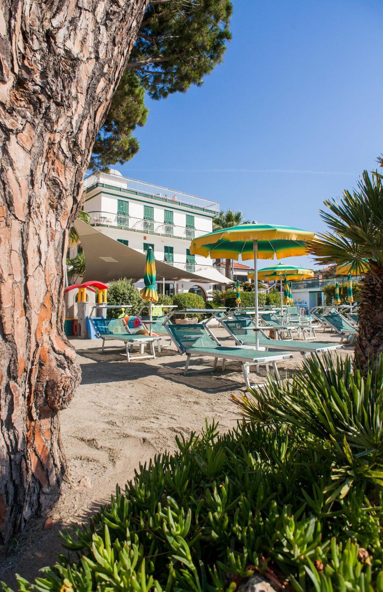 Gabriella Hotel Diano Marina