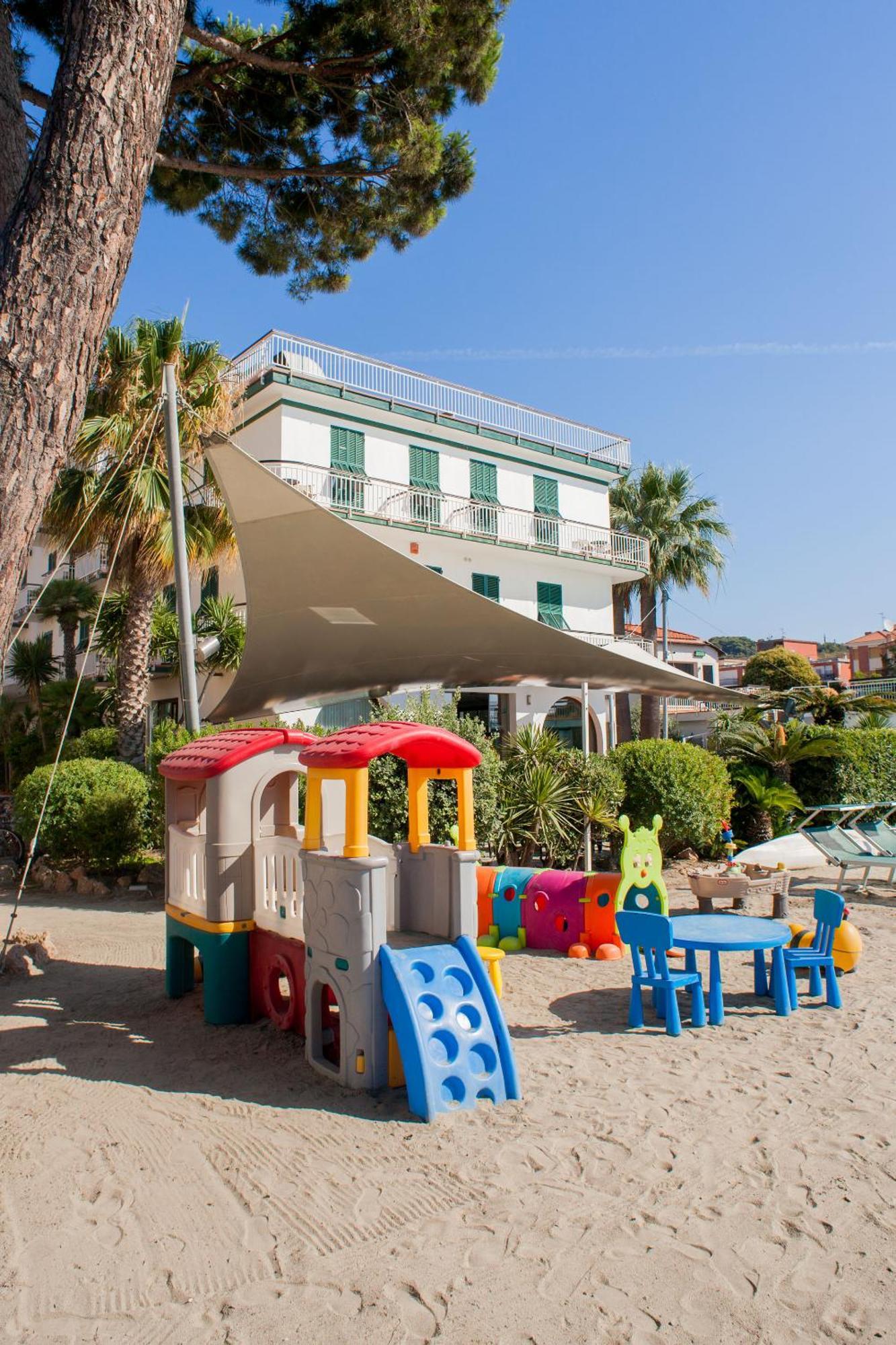 Gabriella Hotel Diano Marina