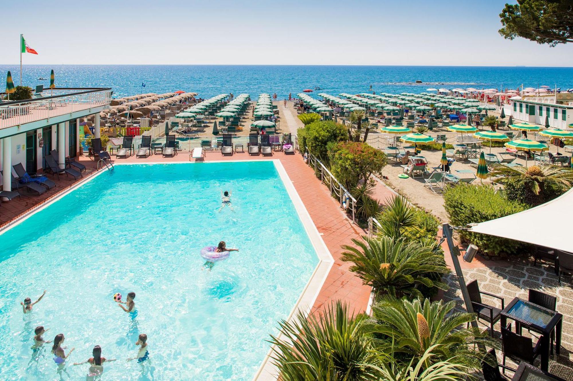 Hotel Gabriella 3*